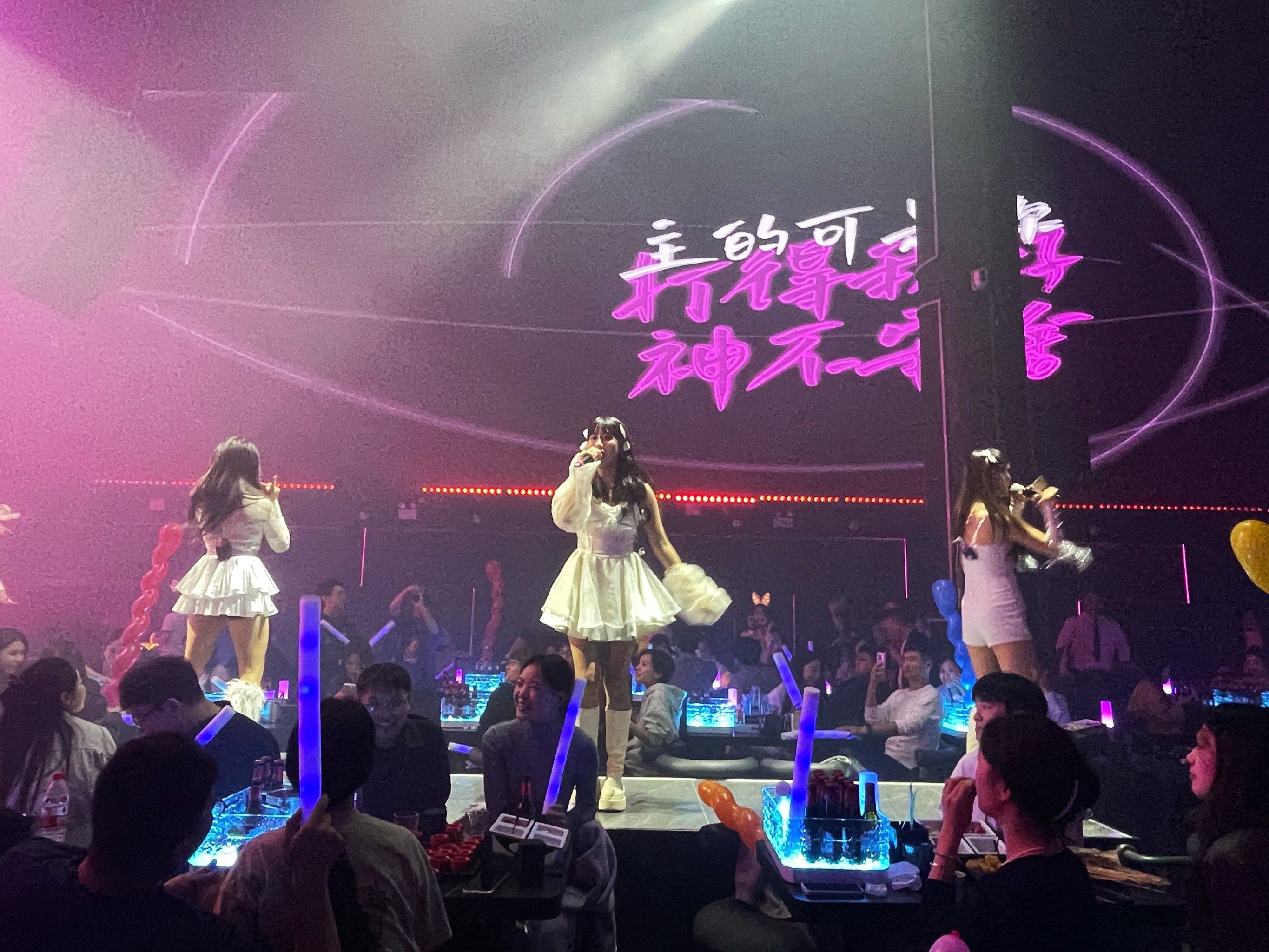 雅安商务KTV低端场，体验高大上的融合享受-荥经县ktv预订