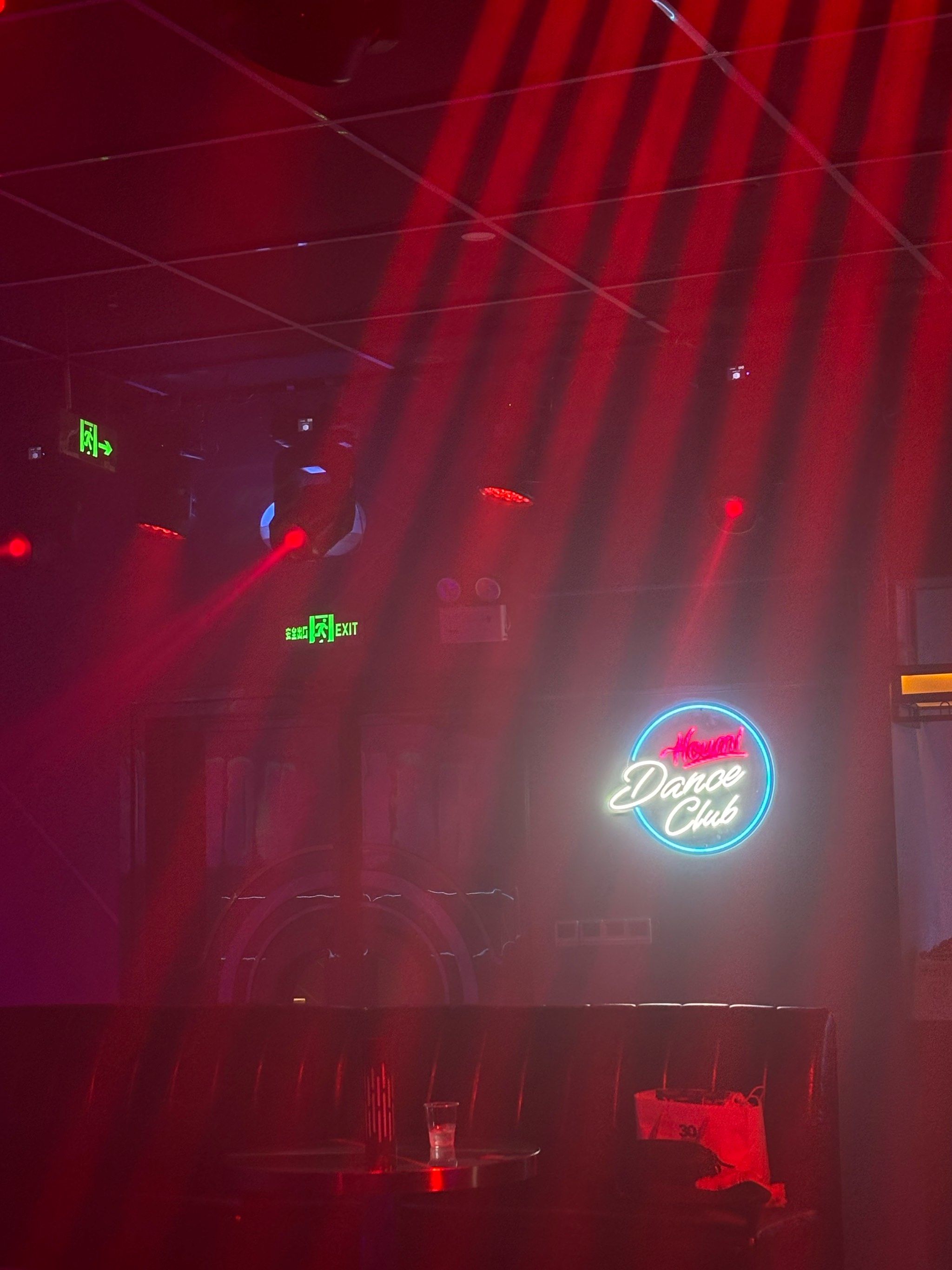 雅安商务ktv，解释商务ktv含义-荥经县ktv预订